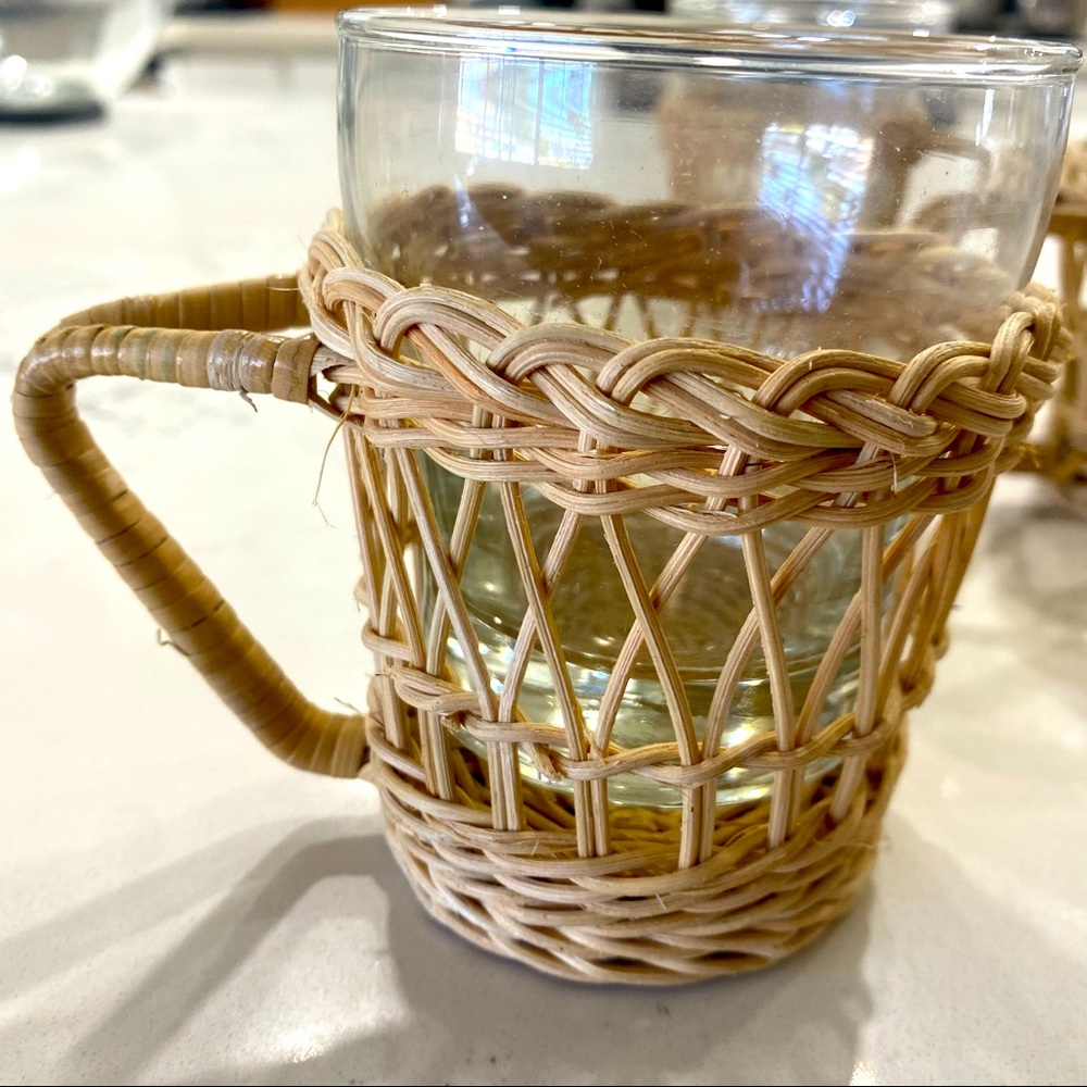 (4) Vintage Boho Wicker Rattan Glass Mug Inserts With Glass Cup Holder